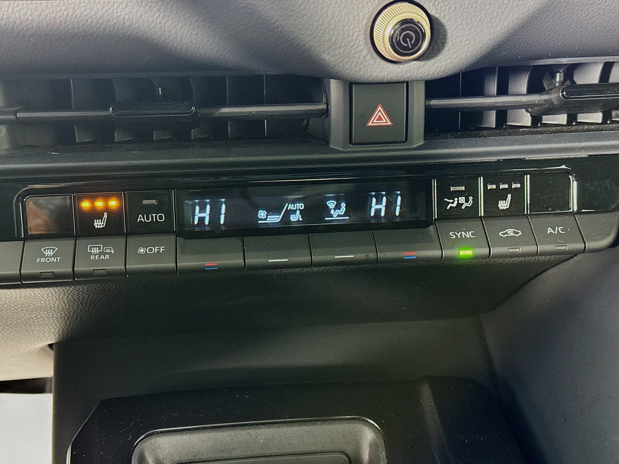 Used 2024 Toyota Crown AWD/4WD image 15