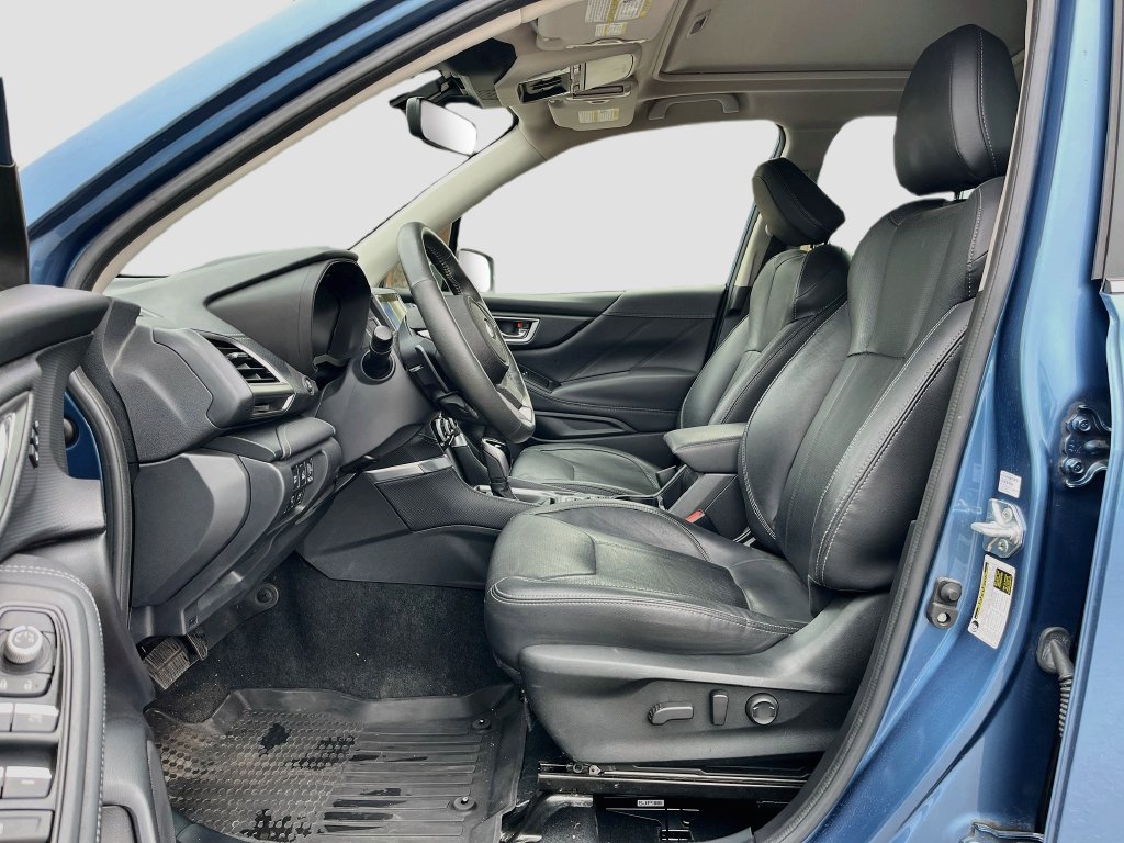 Used 2023 Subaru Forester Touring AWD/4WD image 20