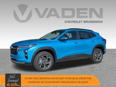 New 2025 Chevrolet Trax LT w/ Driver Confidence Package