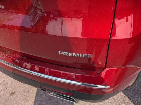 Certified 2023 Chevrolet Traverse Premier image 9
