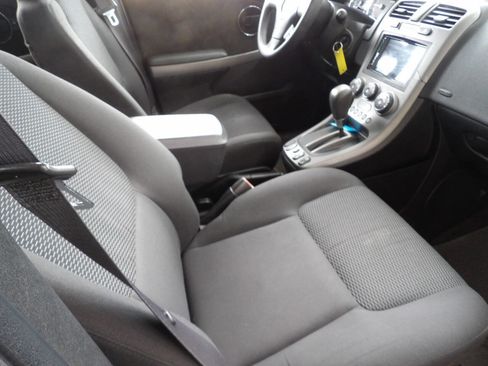 Used 2006 Pontiac Torrent 2WD image 29