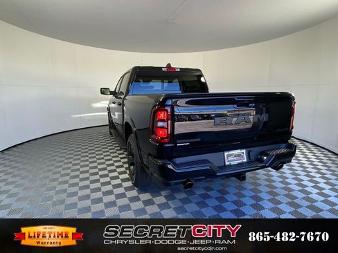 New 2026 RAM 1500 Big Horn AWD/4WD image 5