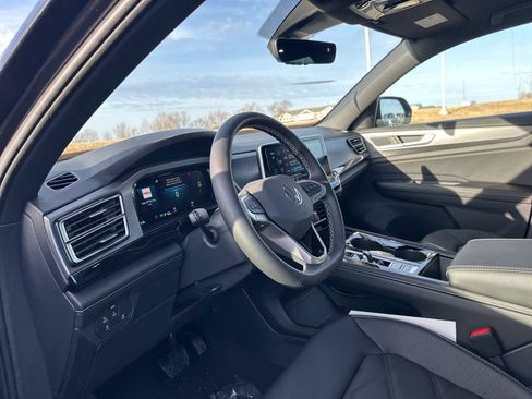 New 2026 Volkswagen Atlas Cross Sport SE AWD/4WD image 12