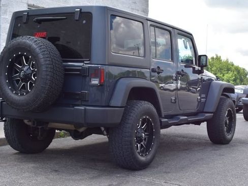 Used 2017 Jeep Wrangler Unlimited Sport w/ Quick Order Package 24S AWD/4WD image 13
