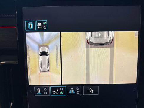 Used 2024 GMC Acadia Denali w/ LPO, Floor Liner Package image 40