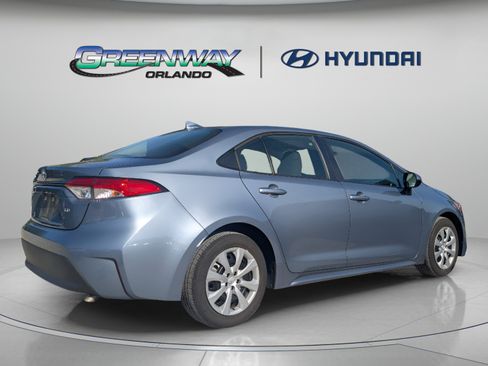 Used 2024 Toyota Corolla LE FWD image 7