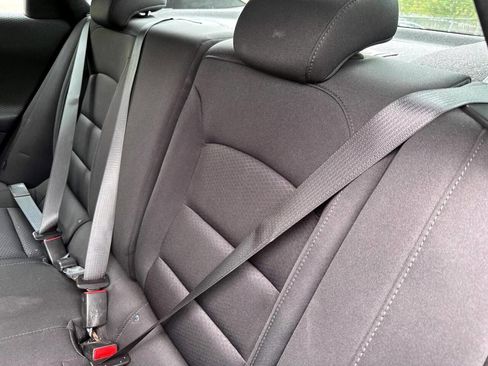 Used 2020 Chevrolet Malibu LS w/ LPO, Convenience Package 1 image 8