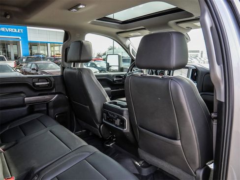 Used 2020 Chevrolet Silverado 2500 LTZ w/ LTZ Premium Package image 22