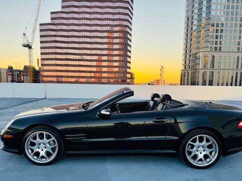 Used 2007 Mercedes-Benz SL 550 SL 550 2dr Convertible image 3