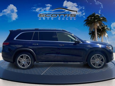 Used 2021 Mercedes-Benz GLS 450 4MATIC image 8