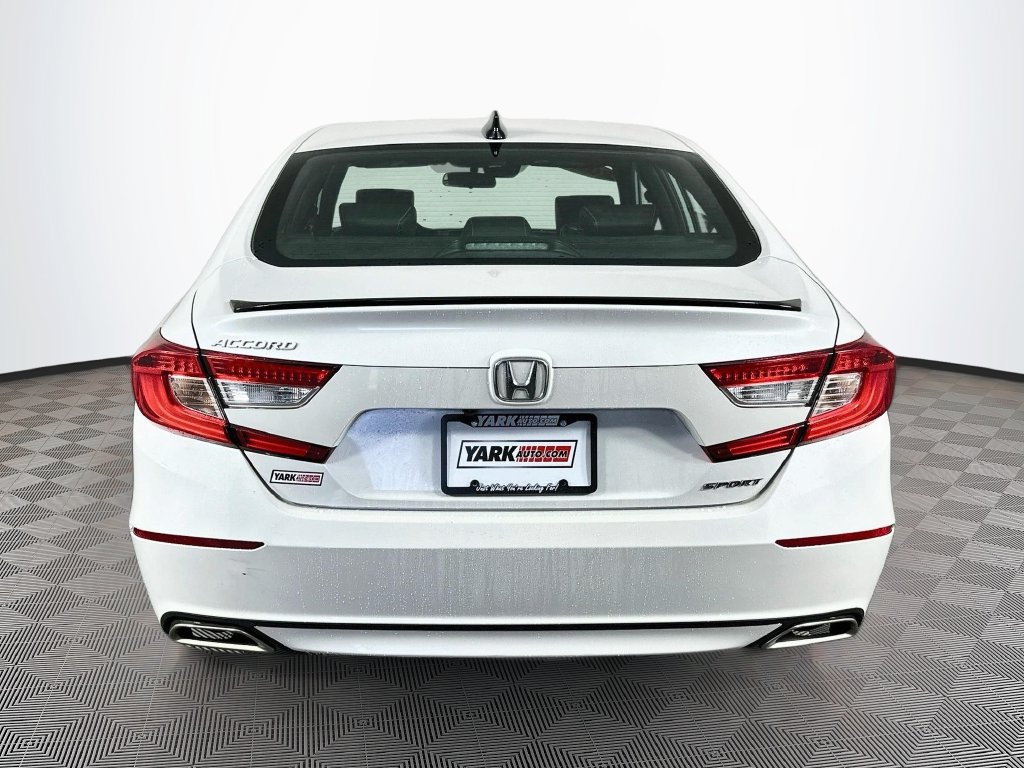 Used 2022 Honda Accord Sport image 10