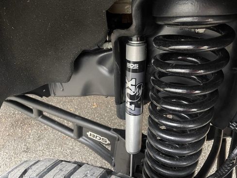 Used 2025 Ford F350 XLT w/ Black Appearance Package image 9