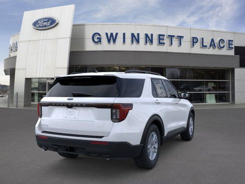 New 2026 Ford Explorer Active image 8
