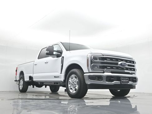New 2026 Ford F250 XLT w/ XLT Premium Package image 51