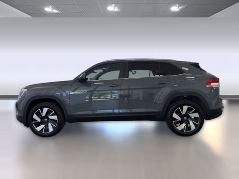 New 2026 Volkswagen Atlas Cross Sport SE FWD image 2