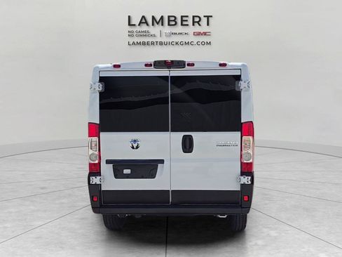 Used 2025 RAM ProMaster 2500 w/ U-Haul Equipment Group FWD image 4