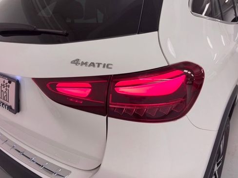 Certified 2025 Mercedes-Benz GLA 250 4MATIC image 9