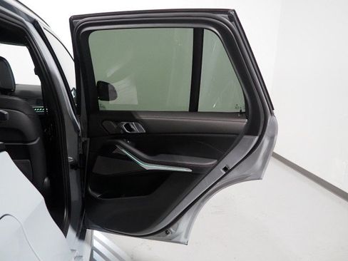 Used 2026 BMW X5 sDrive40i w/ M Sport Package RWD image 73