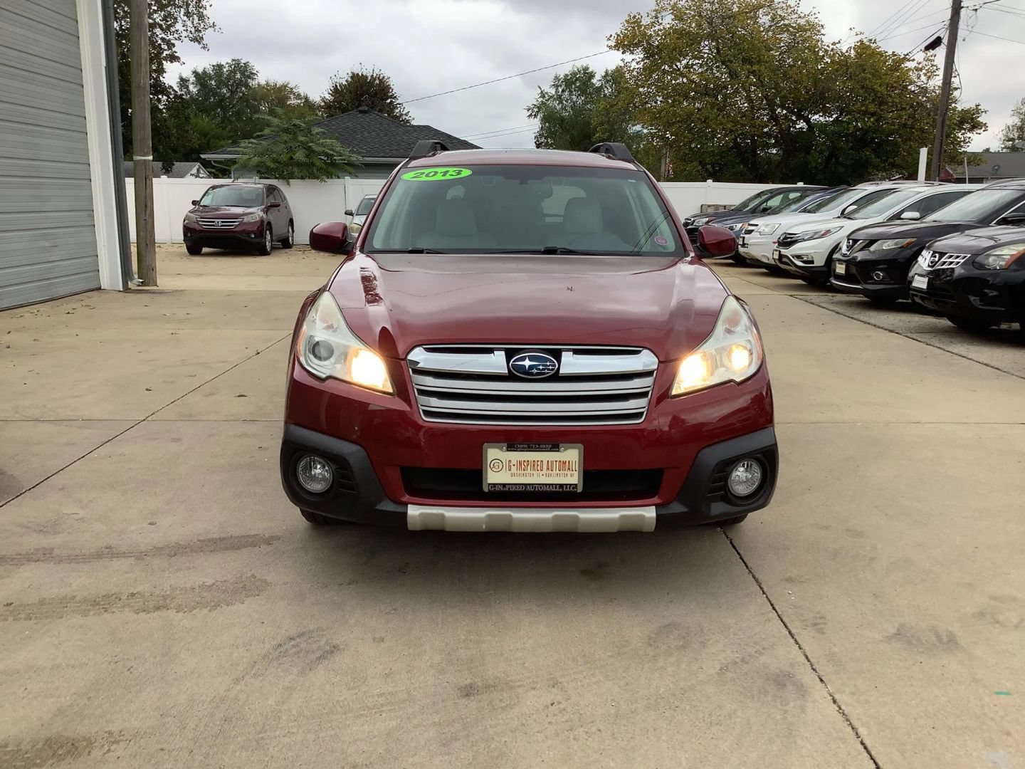 Used 2013 Subaru Outback 2.5i Limited AWD/4WD image 3