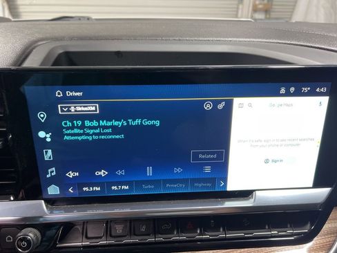 Used 2024 Chevrolet Silverado 2500 LT image 37