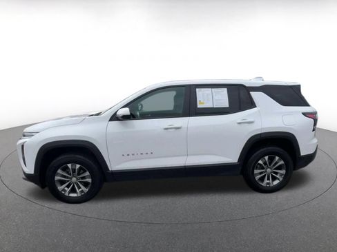 Used 2025 Chevrolet Equinox LT FWD image 7