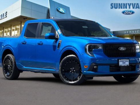 New 2025 Ford Maverick Lobo image 8