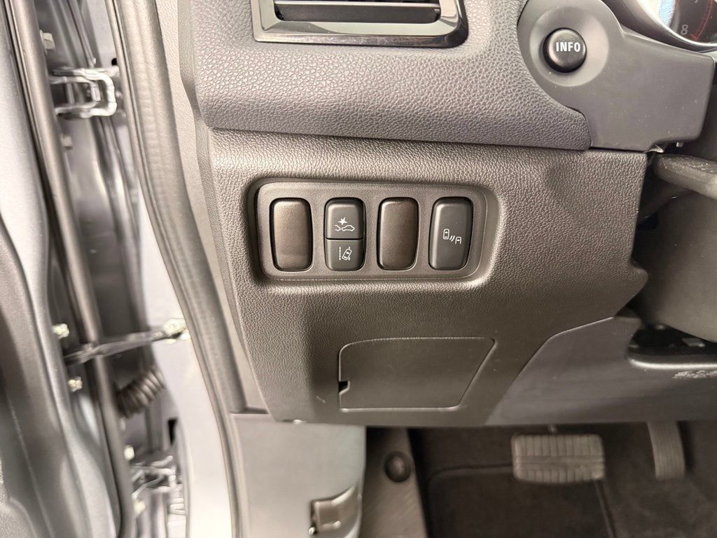 Used 2025 Mitsubishi Outlander Sport SE AWD/4WD image 23