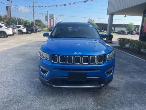 Used 2020 Jeep Compass Limited AWD/4WD image 3