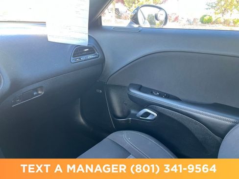 Used 2023 Dodge Challenger SXT w/ Blacktop Package image 29