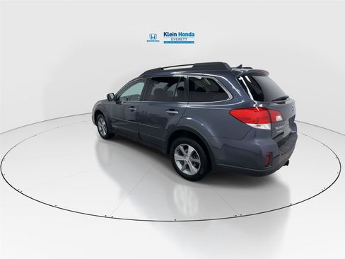 Used 2014 Subaru Outback 2.5i Limited AWD/4WD image 8