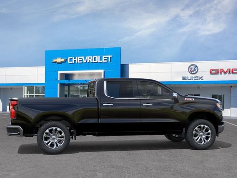 New 2026 Chevrolet Silverado 1500 LTZ w/ LTZ Premium Package AWD/4WD image 38