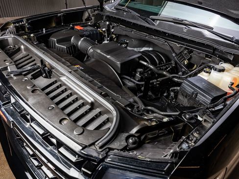 Used 2025 Chevrolet Silverado 2500 ZR2 AWD/4WD image 38