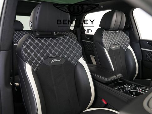 Used 2023 Bentley Bentayga Speed image 49