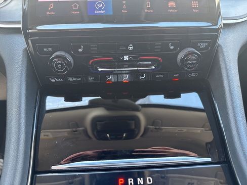 Certified 2023 Jeep Grand Cherokee Limited w/ Black Appearance Package image 25