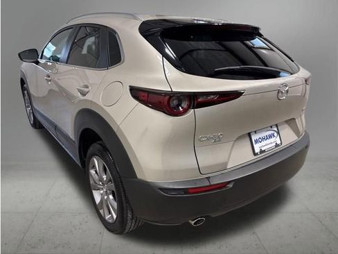 Used 2023 MAZDA CX-30 AWD 2.5 S w/ Select Package image 3