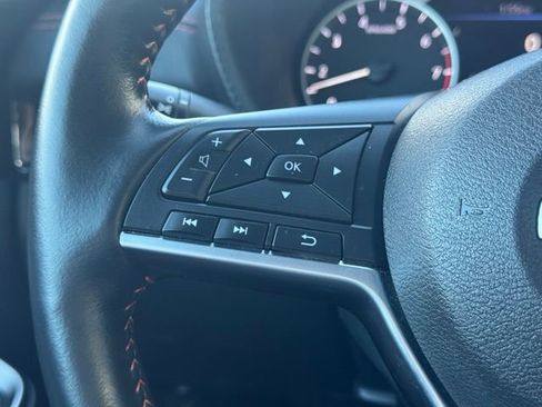 Used 2024 Nissan Sentra SR w/ SR Premium Package image 31