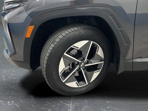 Used 2025 Hyundai Tucson SEL AWD/4WD image 37