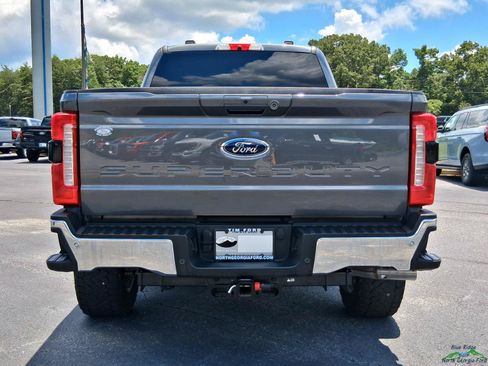 Used 2026 Ford F250 Lariat AWD/4WD image 4