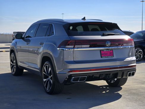 Used 2024 Volkswagen Atlas Cross Sport SEL Premium R-Line image 7