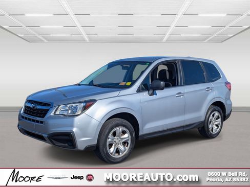 Used 2017 Subaru Forester 2.5i image 1