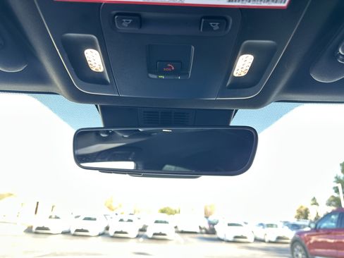 Certified 2025 Toyota Camry SE image 27