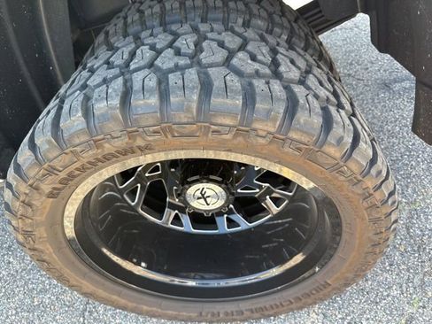 Used 2025 RAM 3500 Laramie image 16