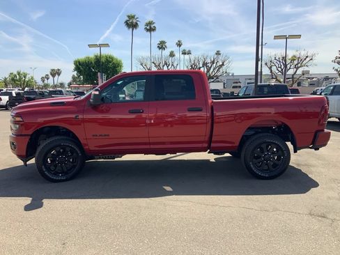 New 2026 RAM 2500 Big Horn AWD/4WD image 4