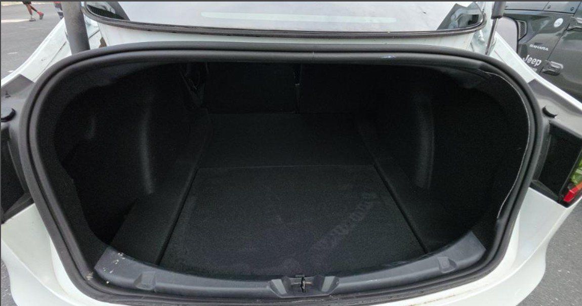 Used 2023 Tesla Model 3 Standard Range RWD image 7