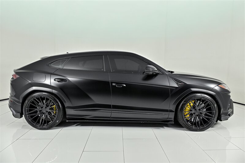 Used 2019 Lamborghini Urus AWD/4WD image 20