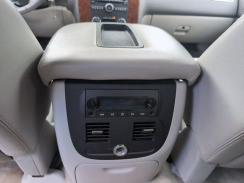 Used 2007 Chevrolet Avalanche LTZ w/ LTZ Preferred Equipment Group AWD/4WD image 23