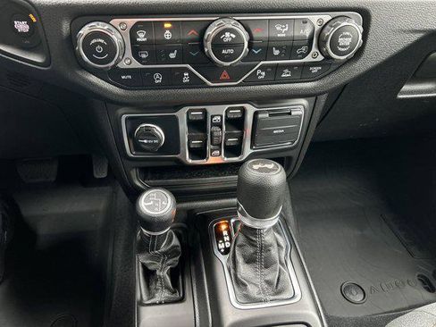 New 2025 Jeep Wrangler Sport S image 28