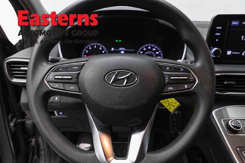Used 2023 Hyundai Santa Fe SE AWD/4WD image 12