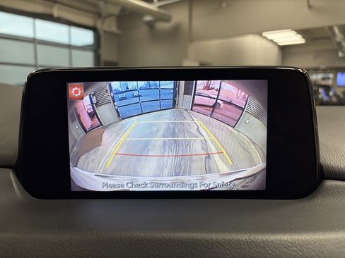 Used 2020 MAZDA CX-5 Touring image 17