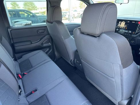 New 2026 Nissan Frontier SV w/ SV Convenience Package AWD/4WD image 19